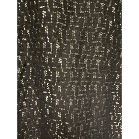 Ann Taylor Black Crochet Overlay Sleeveless Tank Top Shirt Women's Size Medium - Picture 4 of 7